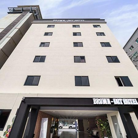 Brown-Dot Hotel Geomdan Incshon Kültér fotó