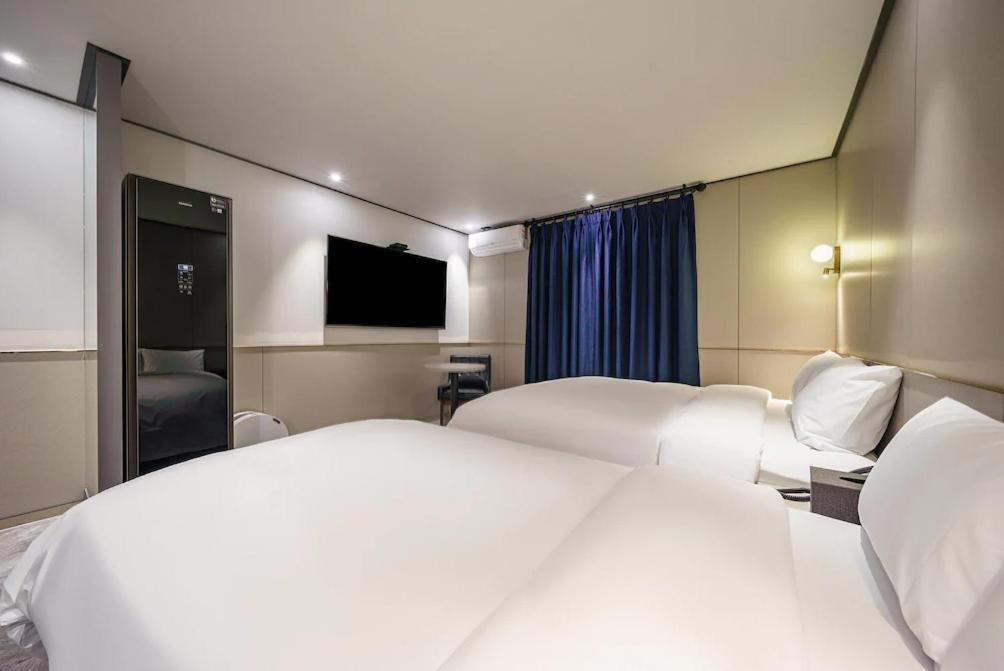 Brown-Dot Hotel Geomdan Incshon Kültér fotó